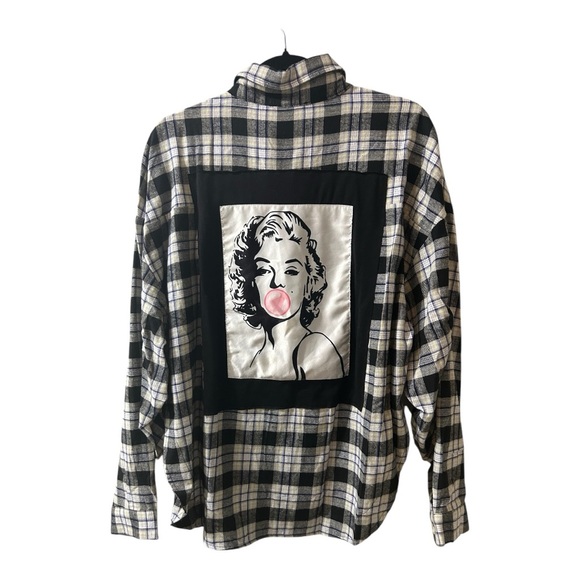 Marilyn Monroe upcycled oversized plaid shirt size  small - Picture 5 of 8